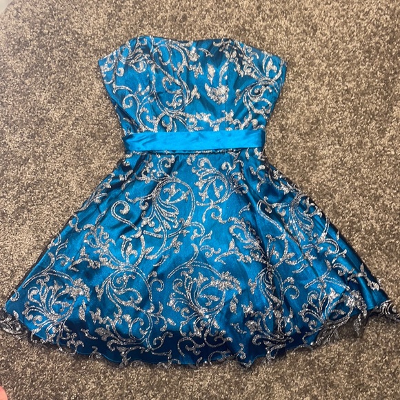 Masquerade Dresses & Skirts - 🦋🦋🦋🦋Masquerade Turquoise and Silver Formal Flounce Dress🦋🦋🦋🦋